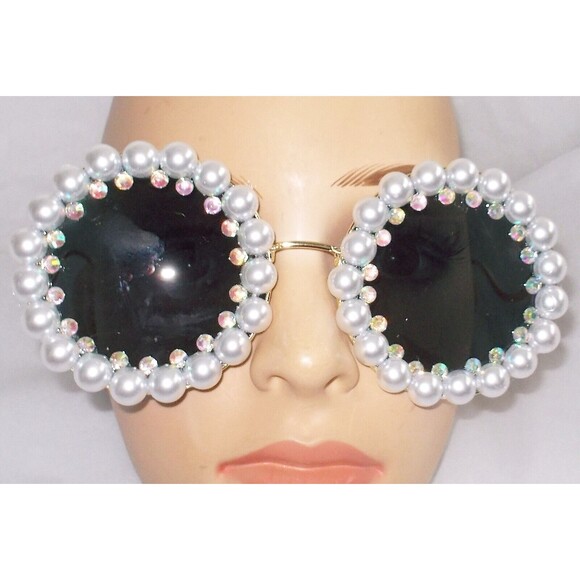 Unbranded Accessories - UNIQUE BOUTIQUE PEARL & RHINESTONE ROUND OVERSIZED SUNGLASSES